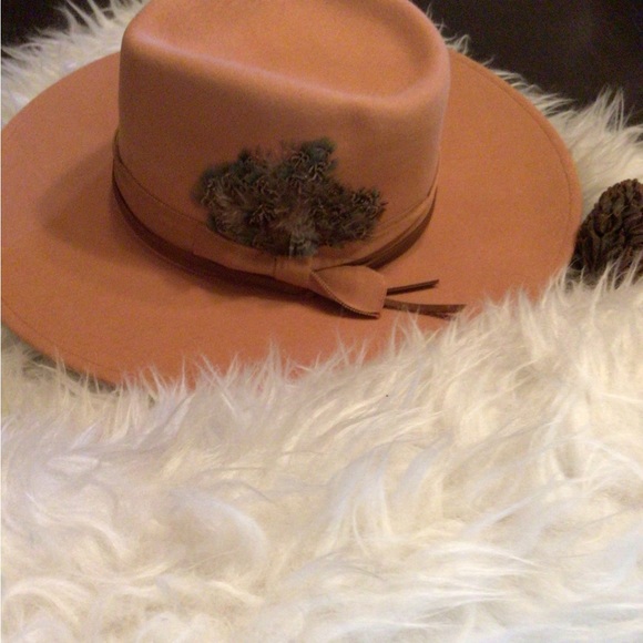 NEW! HP!🪶⭐️🪶Wyeth x Olin RarE caramel peacock rancher - Picture 2 of 5